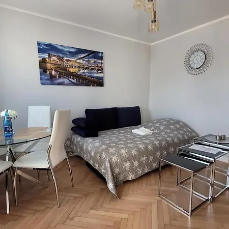 Lovely Flat In Heart Of Apartment *